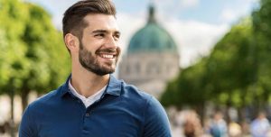 Världens största hus, Istana Nurul Iman i Brunei, är ett palats med 1 788 rum och täcker över 200 000 kvadratmeter.